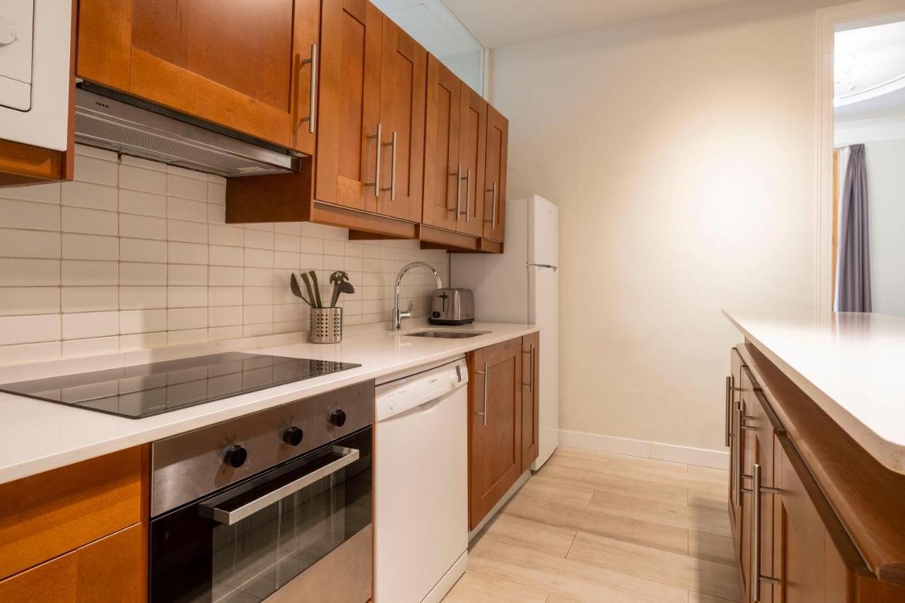 Aspasios Gracia Apartments Барселона Экстерьер фото