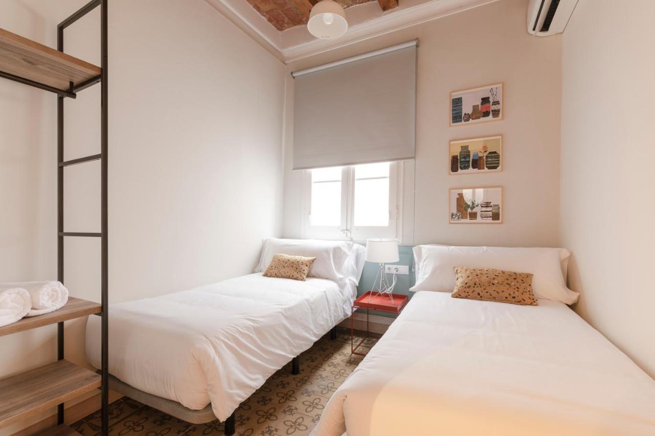 Aspasios Gracia Apartments Барселона Экстерьер фото