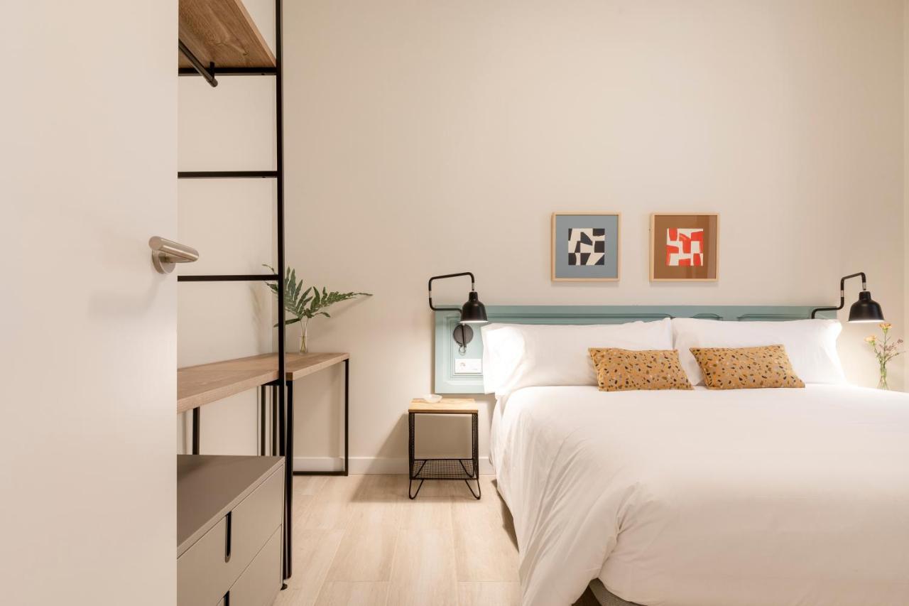 Aspasios Gracia Apartments Барселона Экстерьер фото