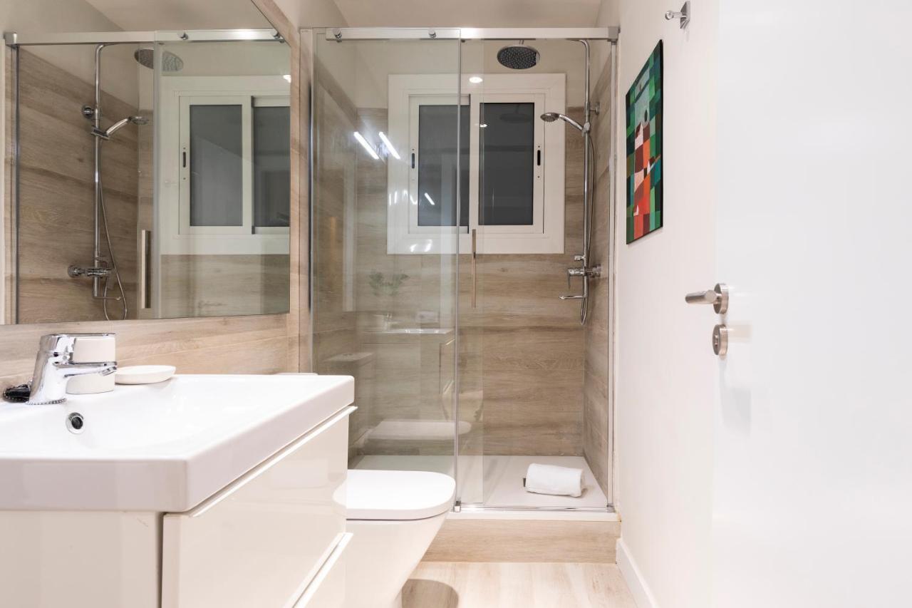 Aspasios Gracia Apartments Барселона Экстерьер фото