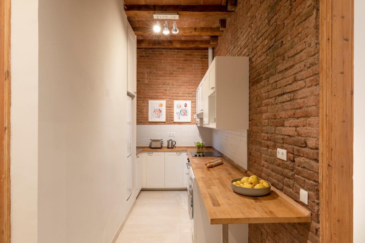 Aspasios Gracia Apartments Барселона Экстерьер фото